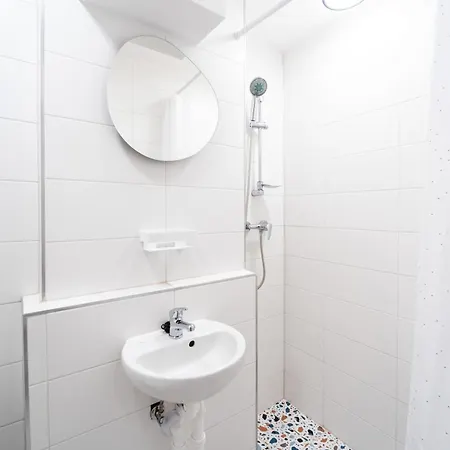 Turisticka Pri Spojenom Skolskom Internate Werferova 10