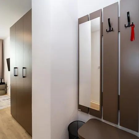 Turisticka Pri Spojenom Skolskom Internate Werferova 10 * كَشّا