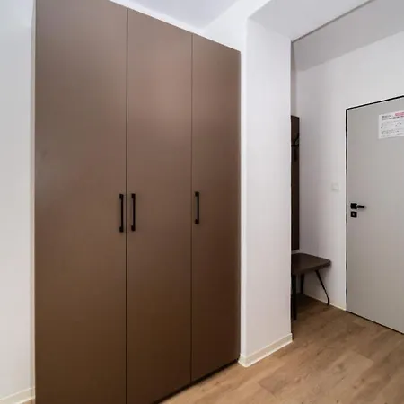 Turistická Ubytovňa Pri Spojenom školskom Internáte Werferova 10 Affittacamere