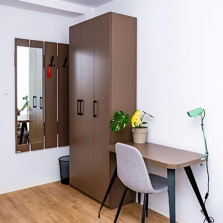 Turisticka Pri Spojenom Skolskom Internate Werferova 10 * كَشّا