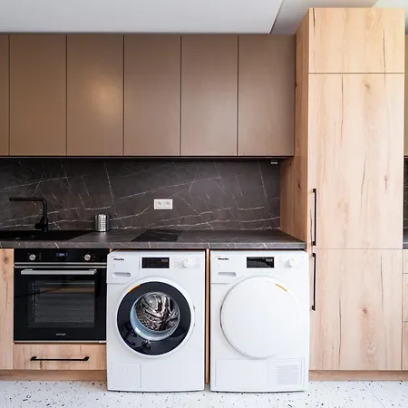 Turisticka Pri Spojenom Skolskom Internate Werferova 10 بيت ضيافة *